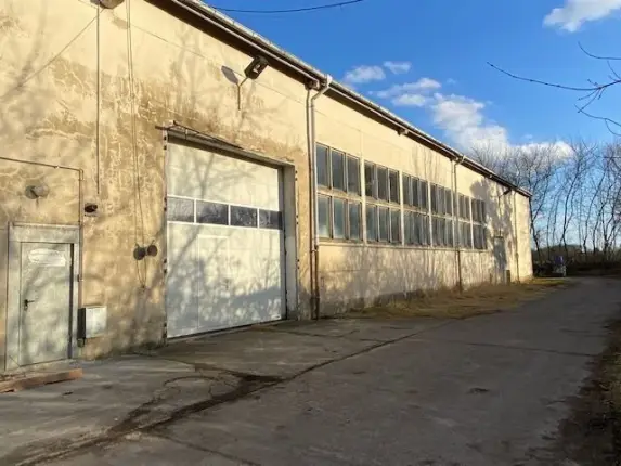 Gewerbe Halle/Produktion Außenansicht